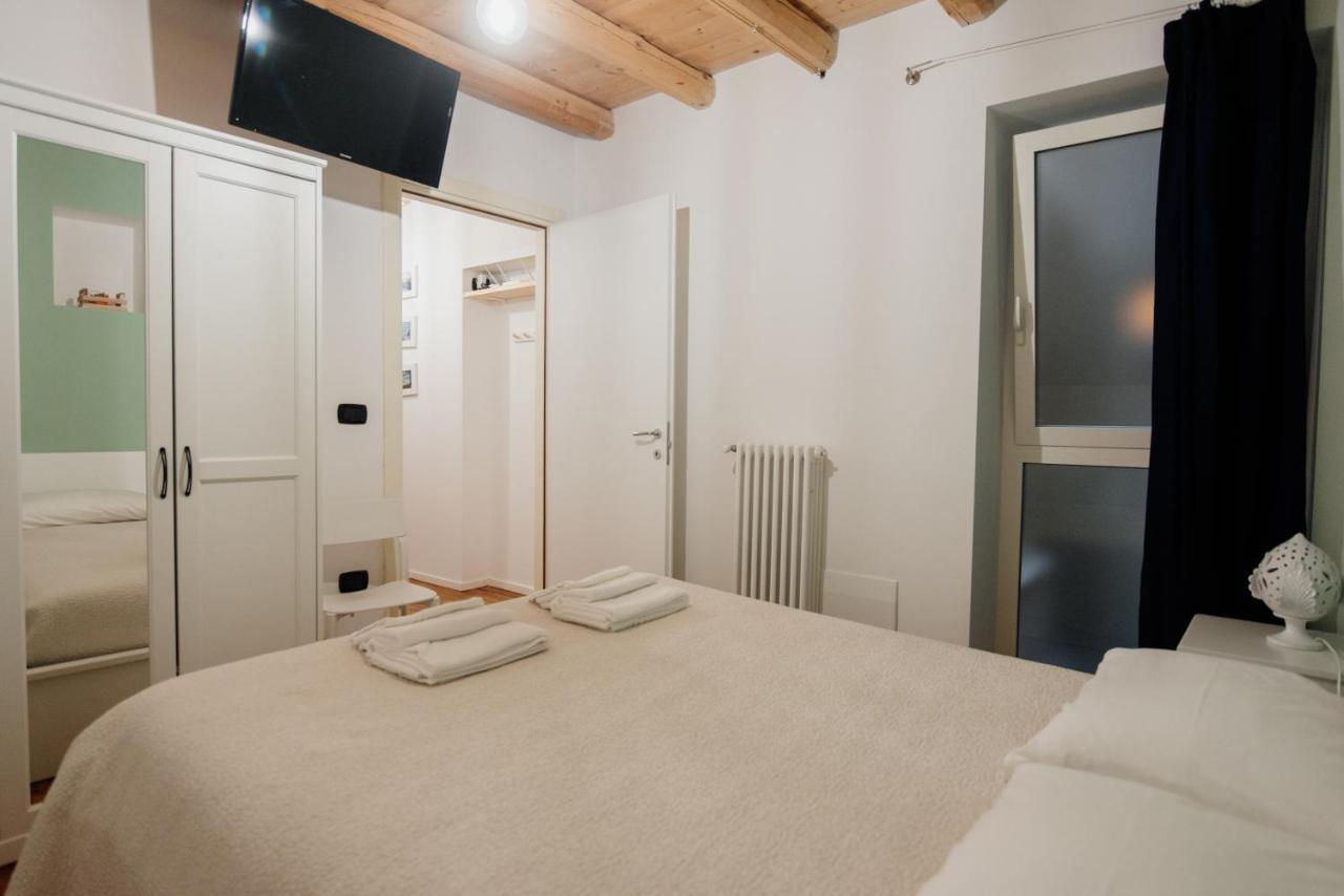 Nell'Antico Borgo B&B Molfetta Buitenkant foto