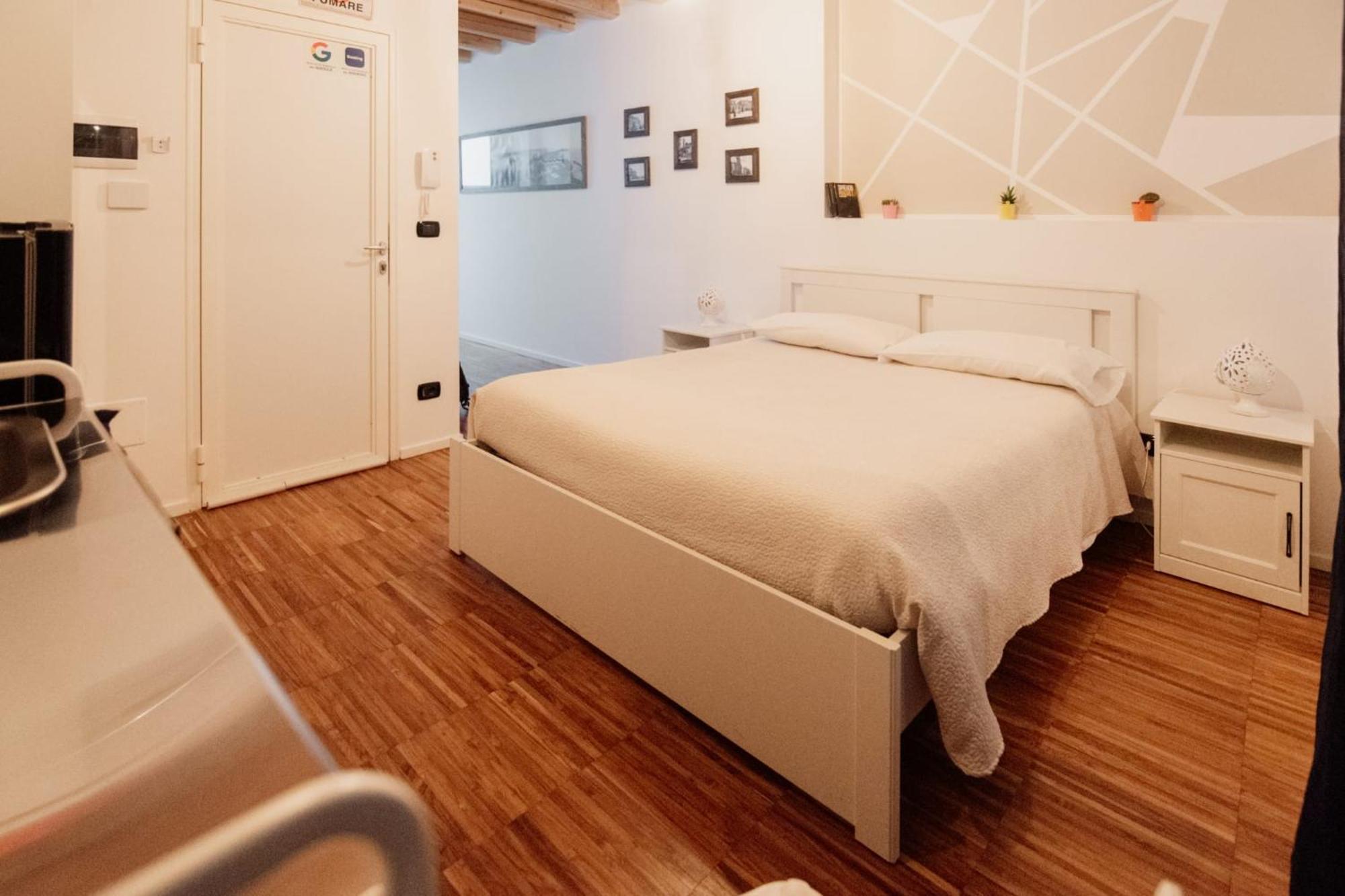 Nell'Antico Borgo B&B Molfetta Buitenkant foto